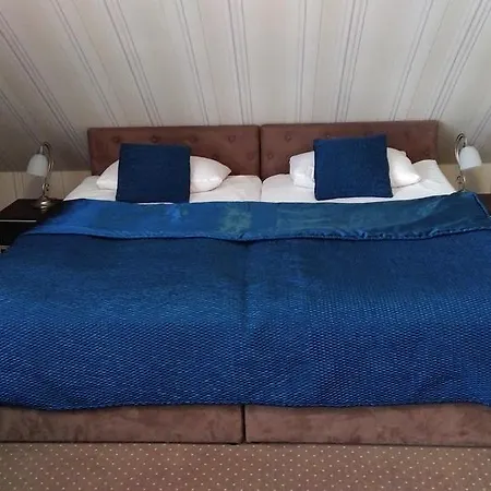 Bed & Breakfast Dennis