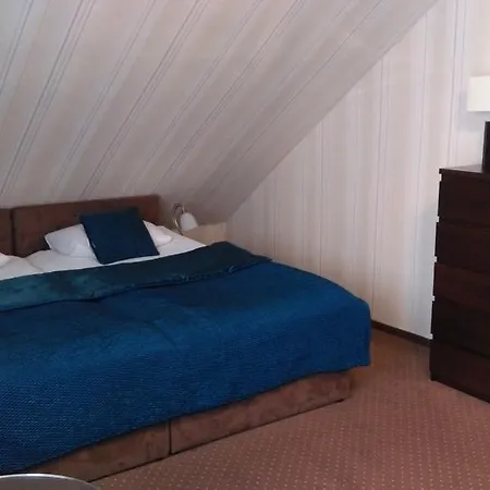 Bed & Breakfast Dennis Mikołajki