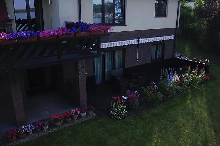 Bed & Breakfast Dennis Mikołajki