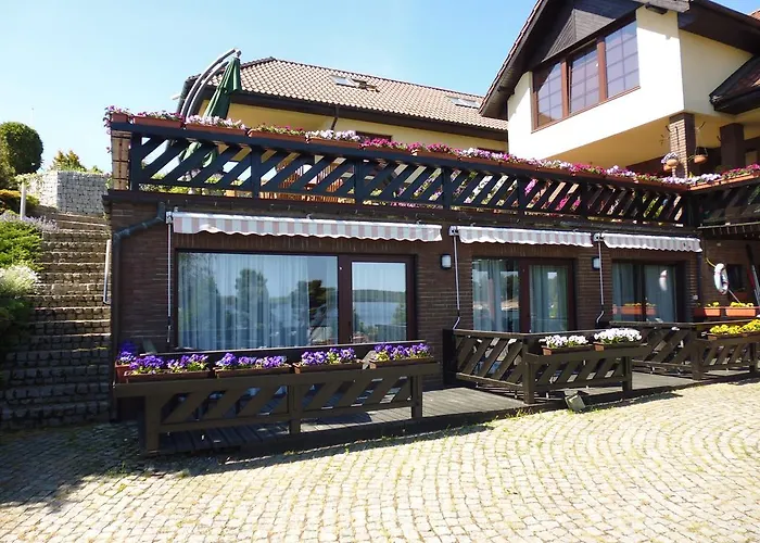 Bed & Breakfast Dennis *