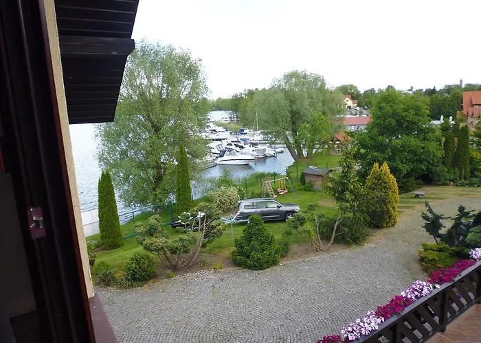 Alojamento de Acomodação e Pequeno-almoço Dennis